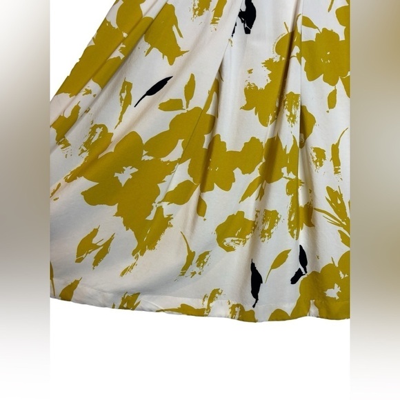 Monika Varga Milano Mustard and Blue Floral Midi Skirt Size 40 US 4 - Picture 3 of 10